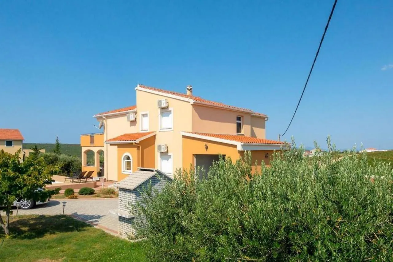 Villa Andrea With Private Heathed Pool Debeljak 0*,  Croatia
